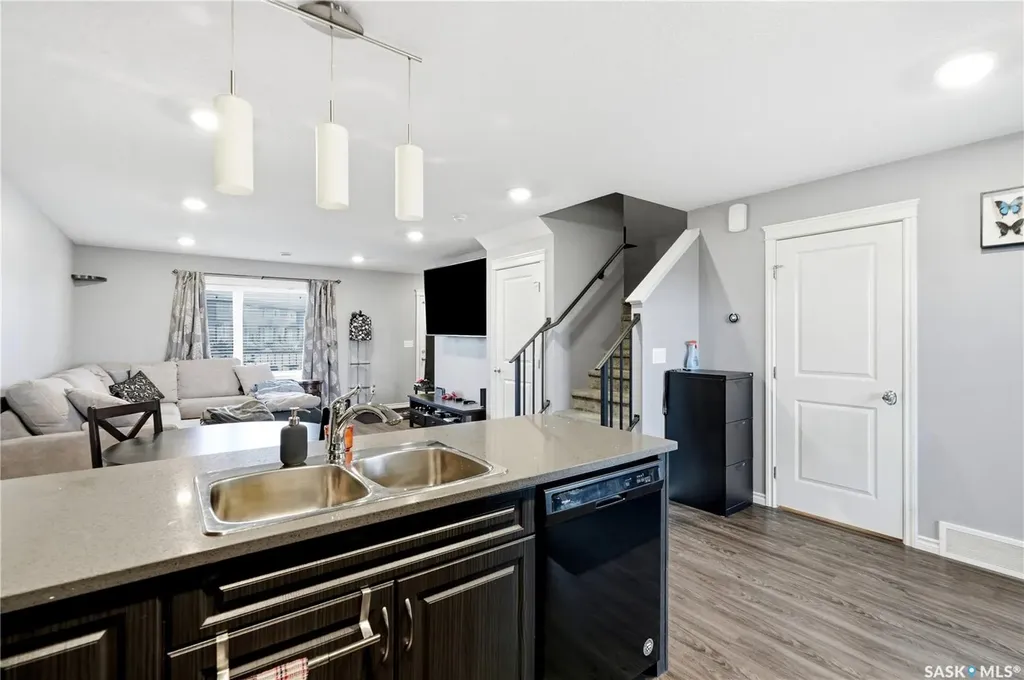 110 Akhtar Bend Saskatoon SK S7W 0B8