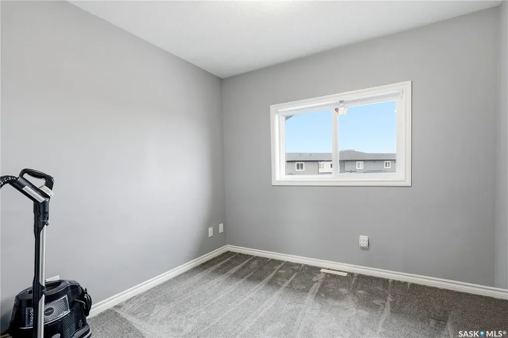 110 Akhtar Bend Saskatoon SK S7W 0B8