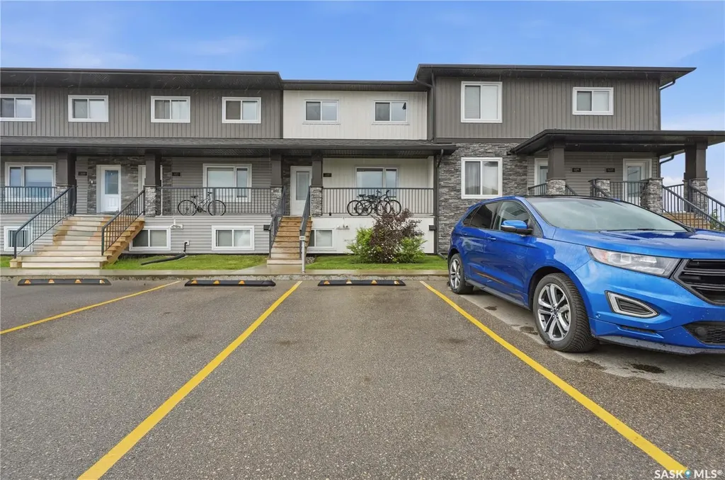 110 Akhtar Bend Saskatoon SK S7W 0B8