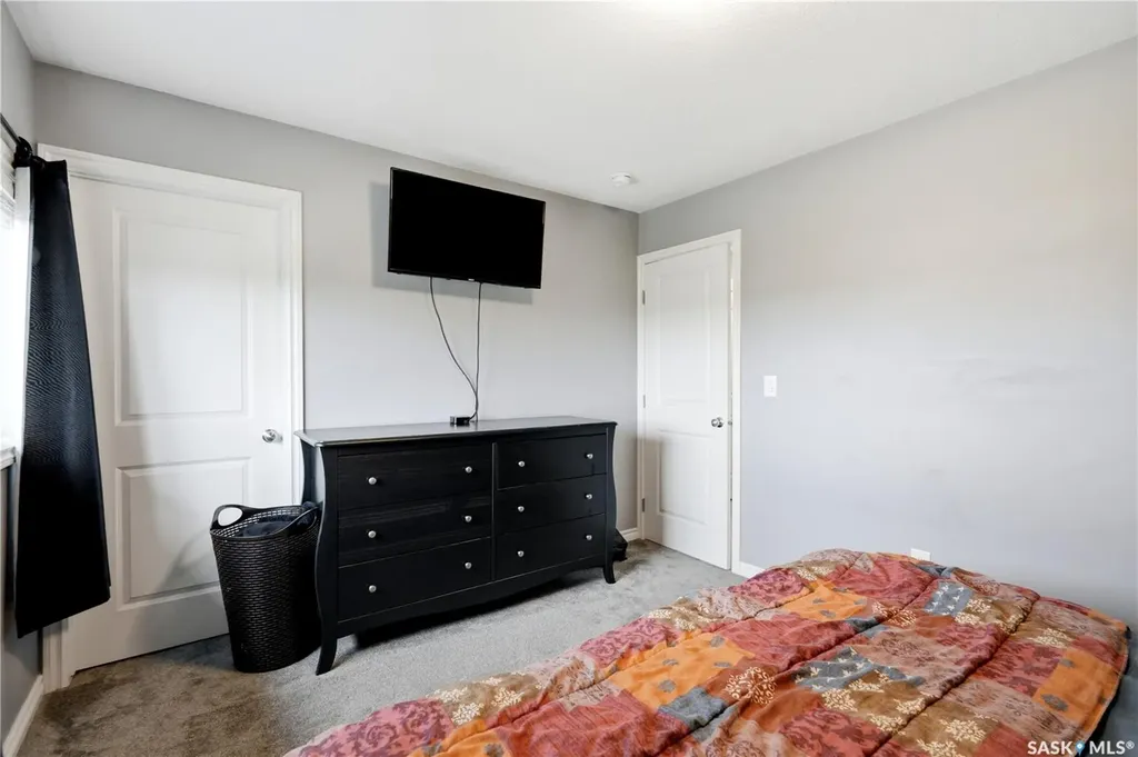 110 Akhtar Bend Saskatoon SK S7W 0B8