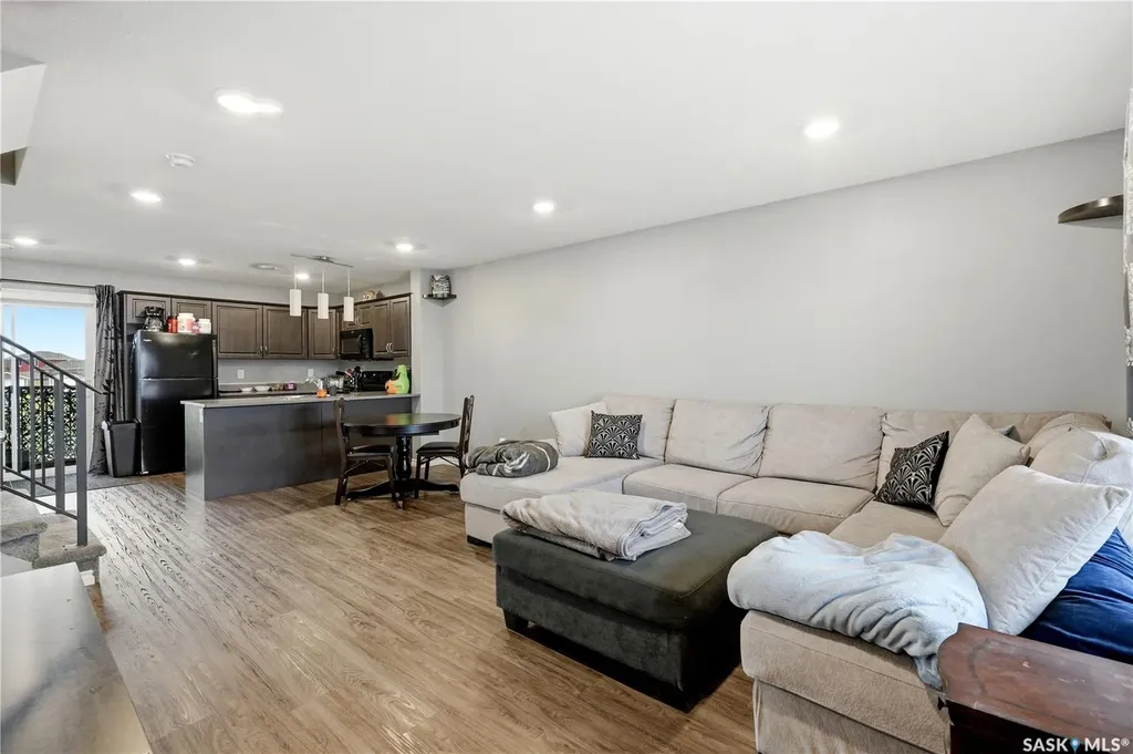 110 Akhtar Bend Saskatoon SK S7W 0B8