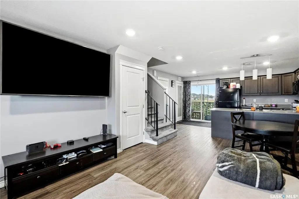 110 Akhtar Bend Saskatoon SK S7W 0B8