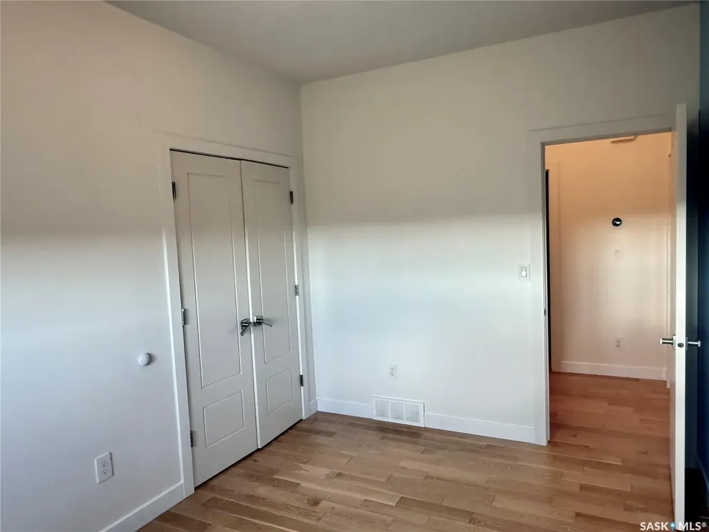 926 Wilkins Court Saskatoon SK S7W 0C7