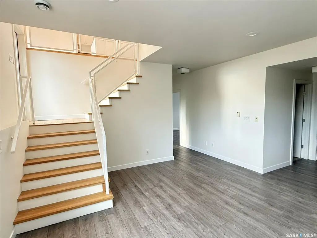926 Wilkins Court Saskatoon SK S7W 0C7