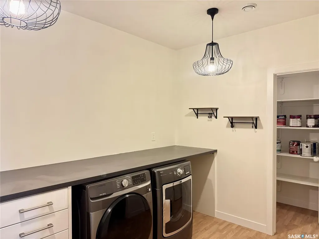 926 Wilkins Court Saskatoon SK S7W 0C7