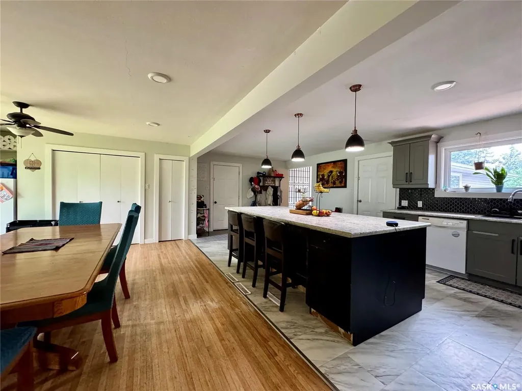 19 Logan Crescent W Yorkton SK S3N 0W1