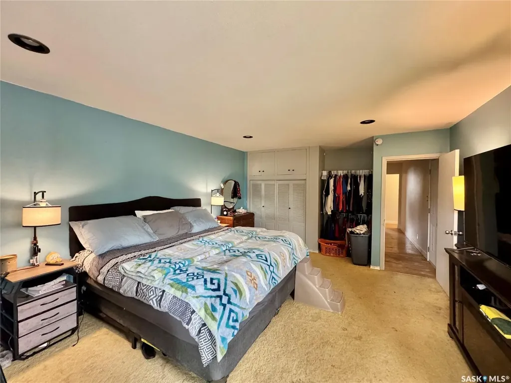 19 Logan Crescent W Yorkton SK S3N 0W1