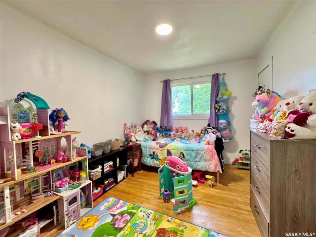 19 Logan Crescent W Yorkton SK S3N 0W1