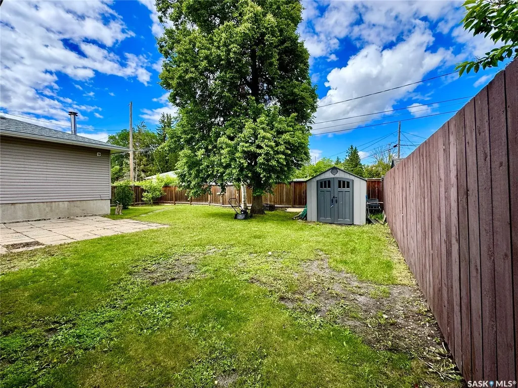 19 Logan Crescent W Yorkton SK S3N 0W1