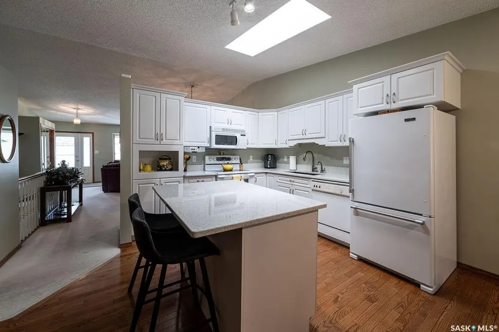 59 Greensboro Drive Regina SK S4S 7G1