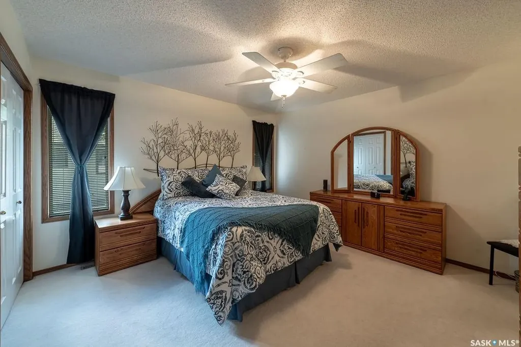 59 Greensboro Drive Regina SK S4S 7G1