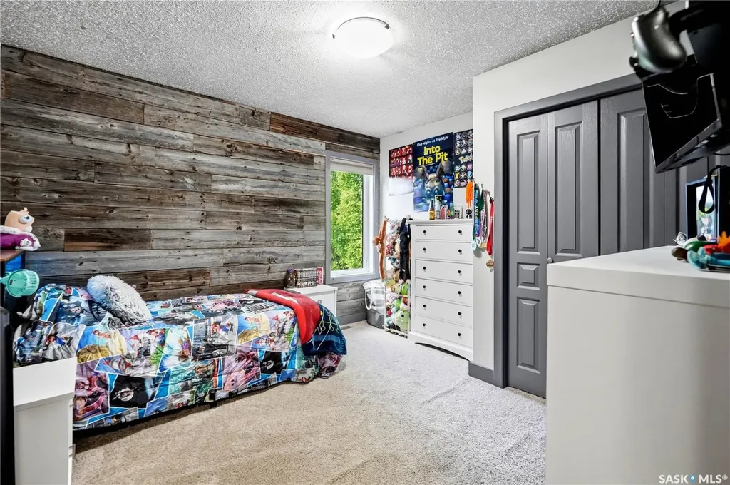 1 Wellington Bay White City SK S4L 0B6