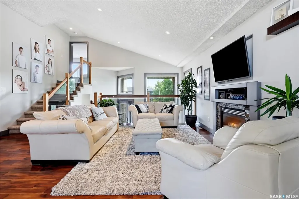 1 Wellington Bay White City SK S4L 0B6