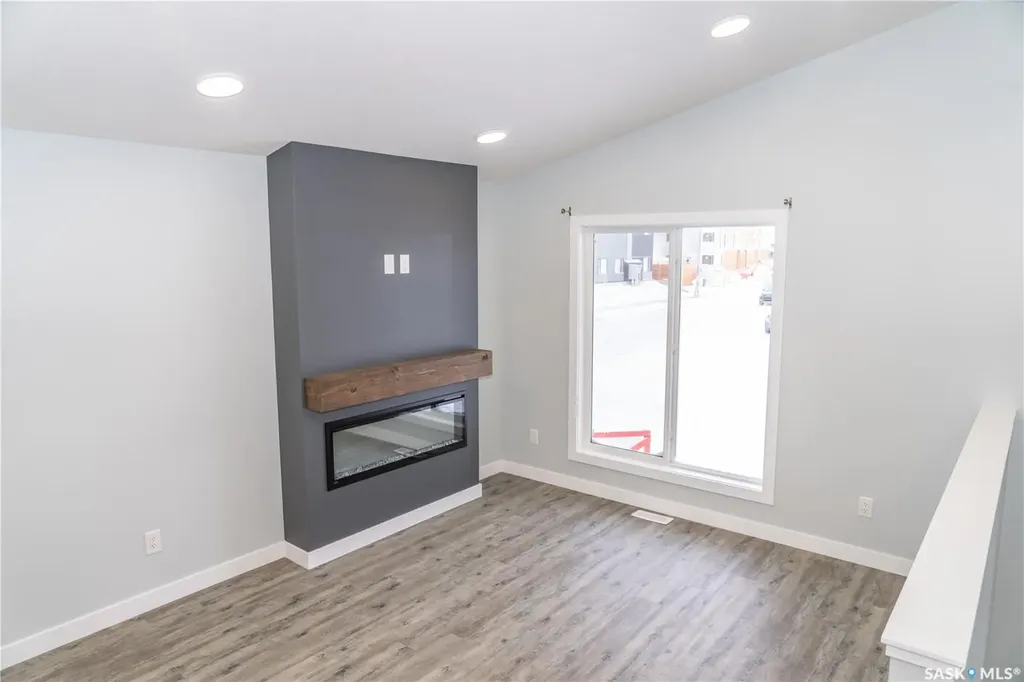 318 Stehwien Street Saskatoon SK S7W 1M9
