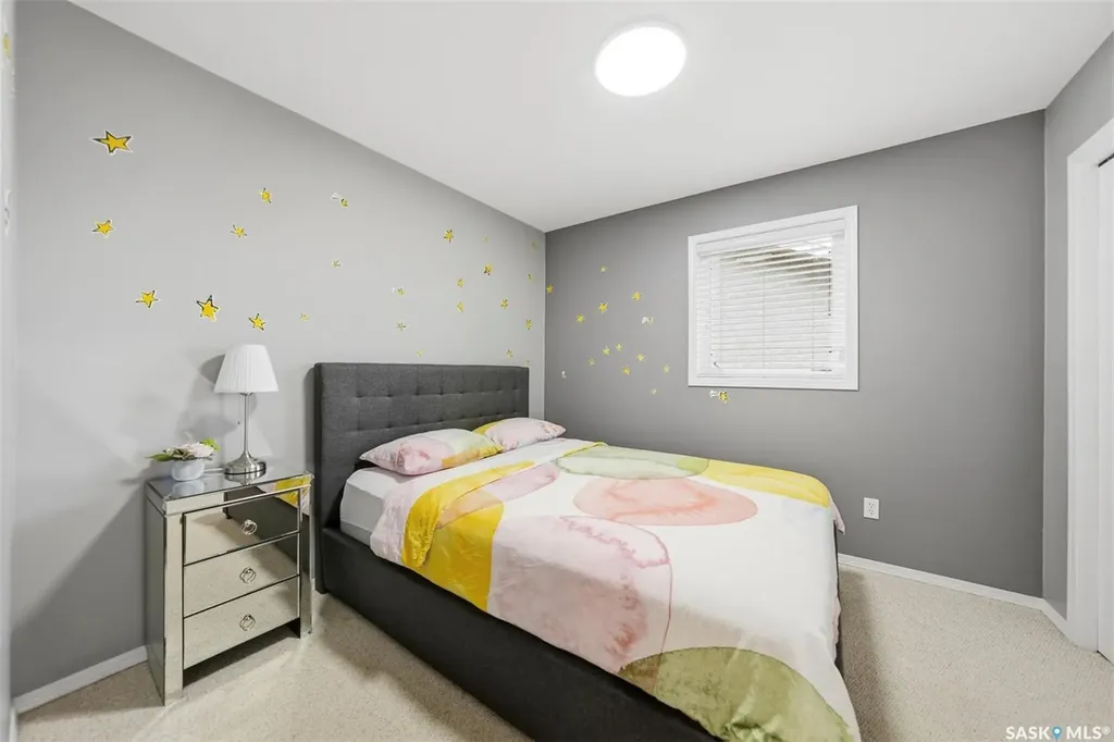 738 Wright Crescent Saskatoon SK S7N 4T8
