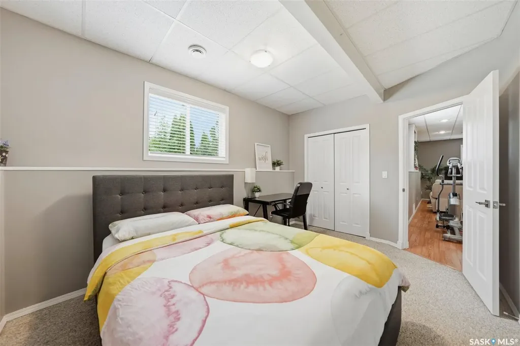 738 Wright Crescent Saskatoon SK S7N 4T8