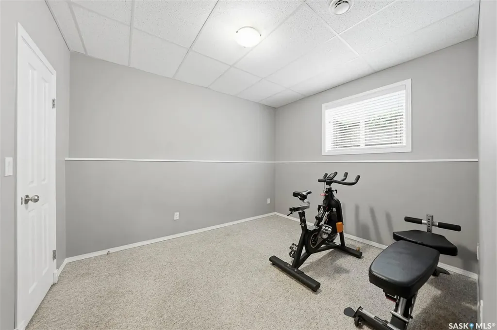 738 Wright Crescent Saskatoon SK S7N 4T8