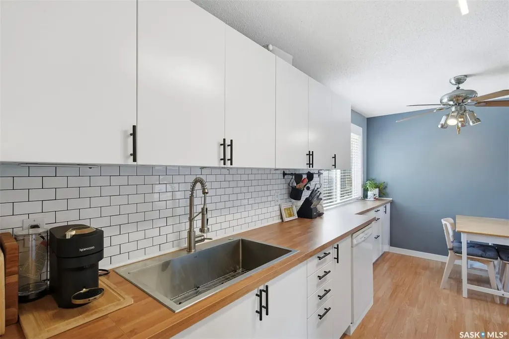 23 Nicholson Place Saskatoon SK S7L 5G7