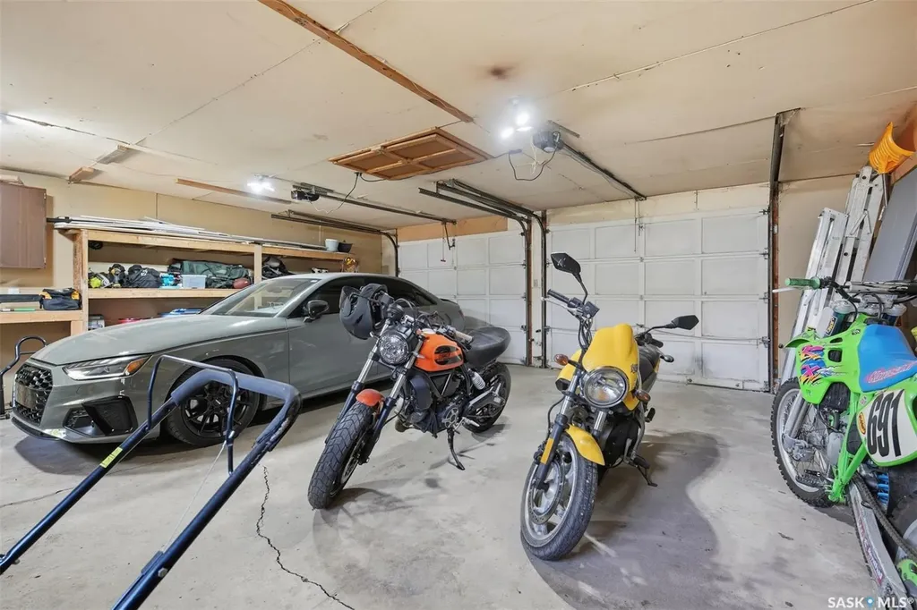 23 Nicholson Place Saskatoon SK S7L 5G7