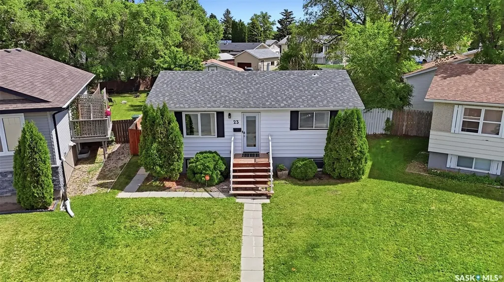 23 Nicholson Place Saskatoon SK S7L 5G7