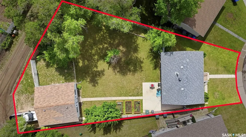 23 Nicholson Place Saskatoon SK S7L 5G7