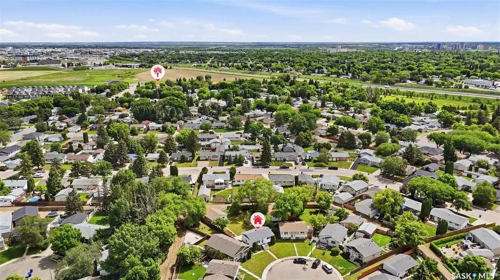 23 Nicholson Place Saskatoon SK S7L 5G7