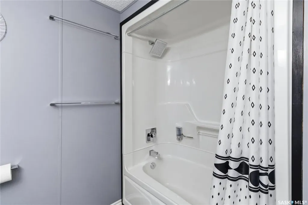 204 Cypress Way Blucher Rm No. 343 SK S7B 0A4