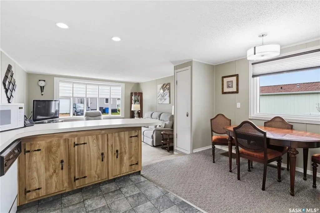 204 Cypress Way Blucher Rm No. 343 SK S7B 0A4