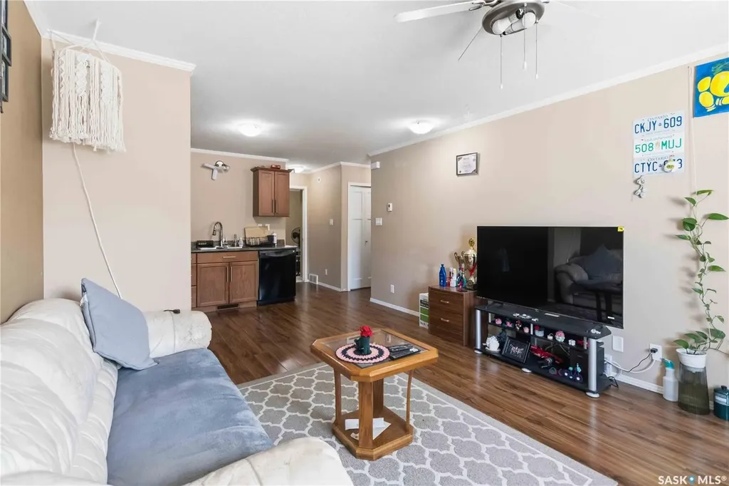 110 Shillington Crescent Saskatoon SK S7M 3Z8
