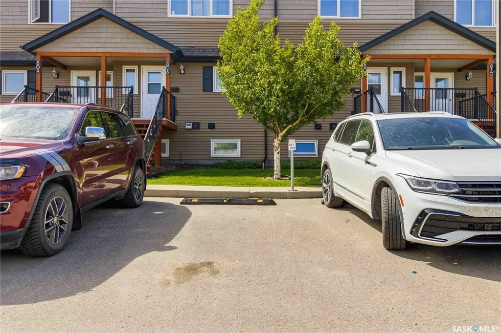 110 Shillington Crescent Saskatoon SK S7M 3Z8