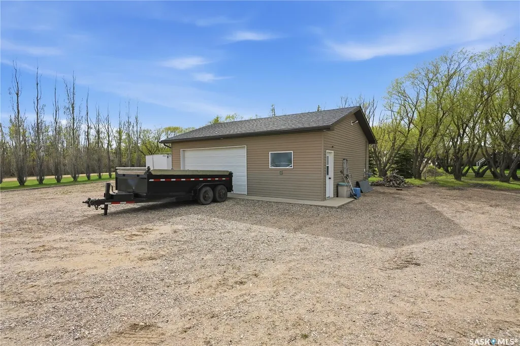 701 Main Street Hague SK S0K 1X0