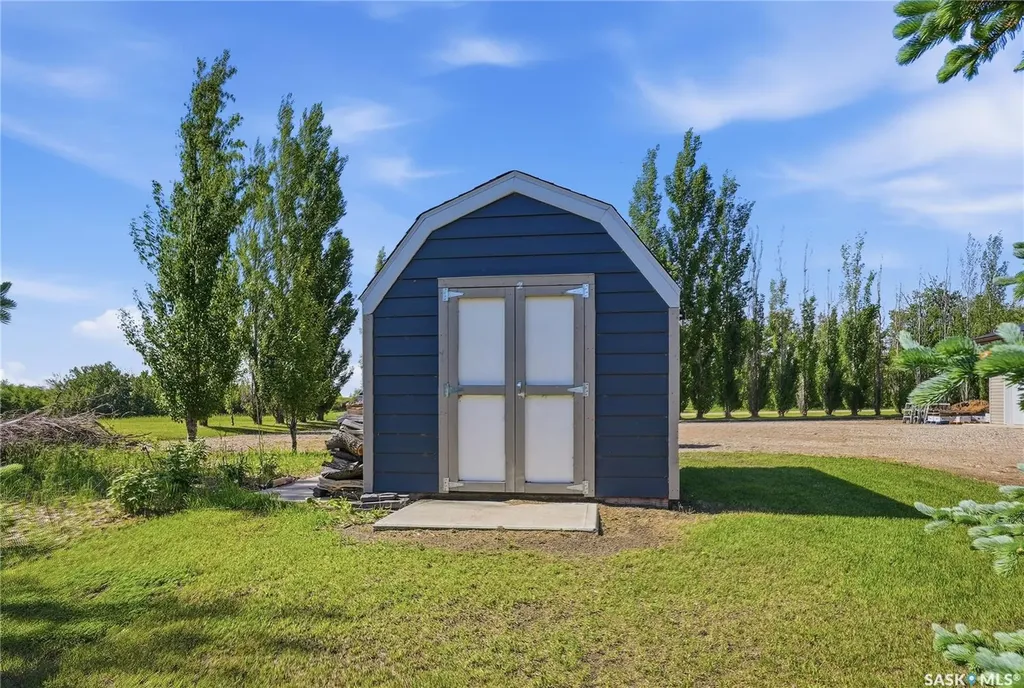 701 Main Street Hague SK S0K 1X0