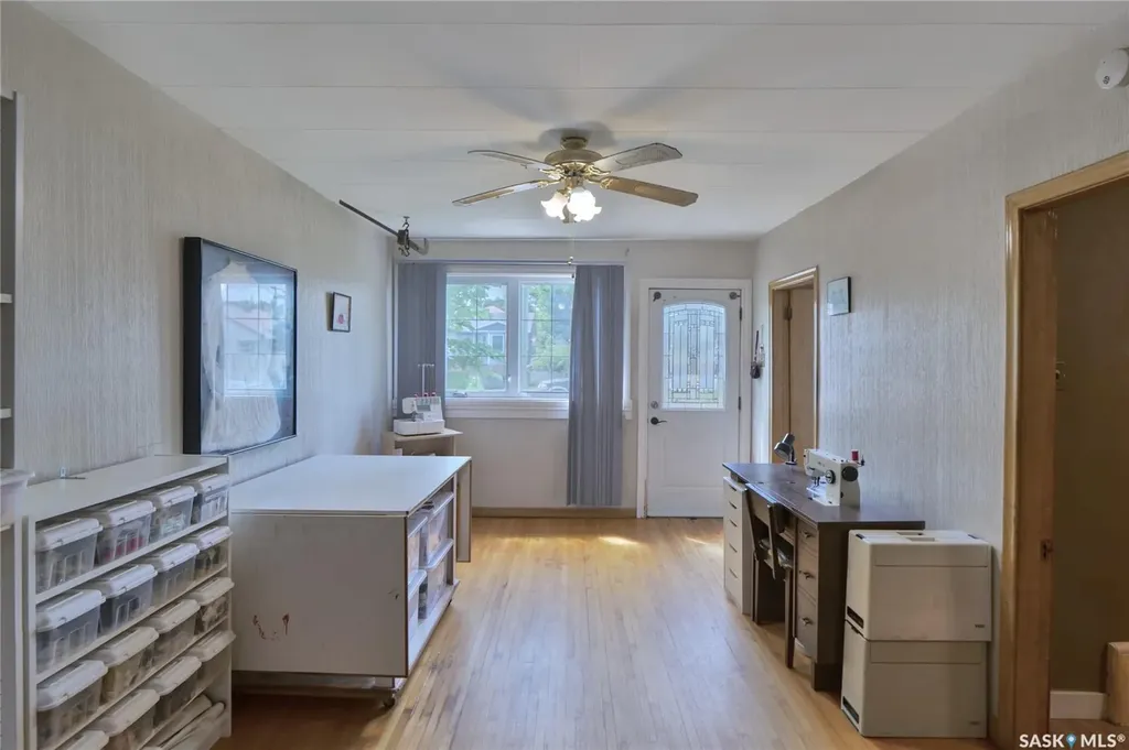 460 Iroquois Street W Moose Jaw SK S6H 5B3
