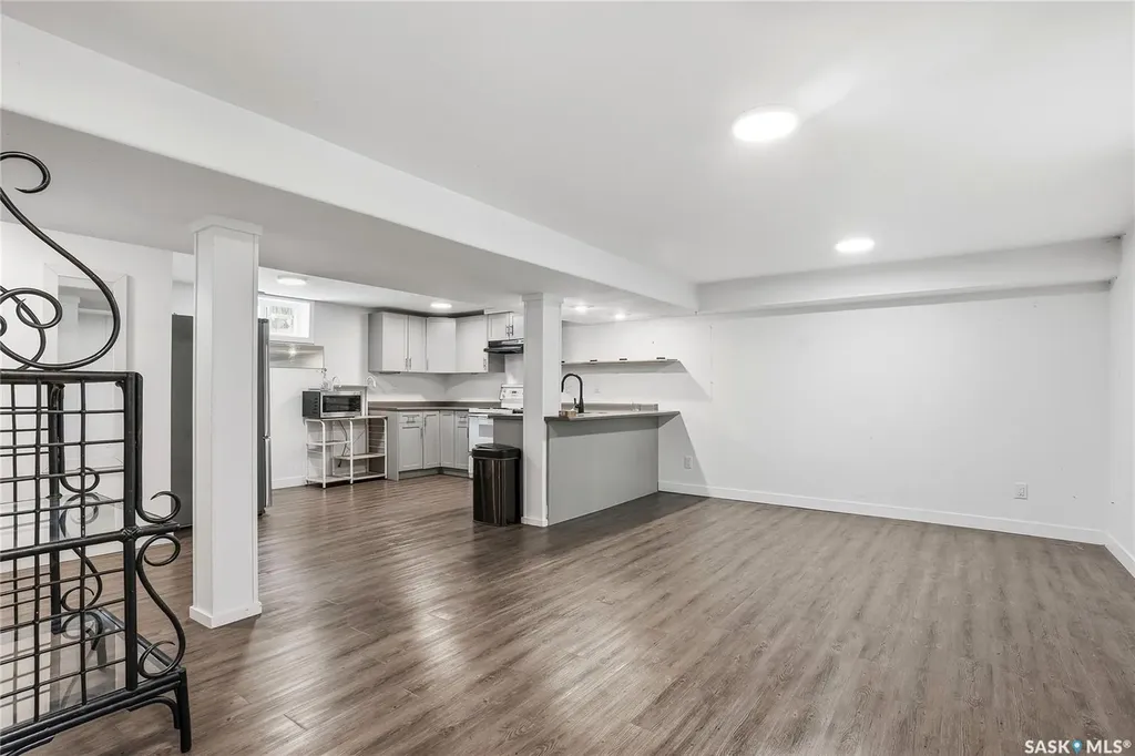 621 Bedford Road Saskatoon SK S7L 0E9