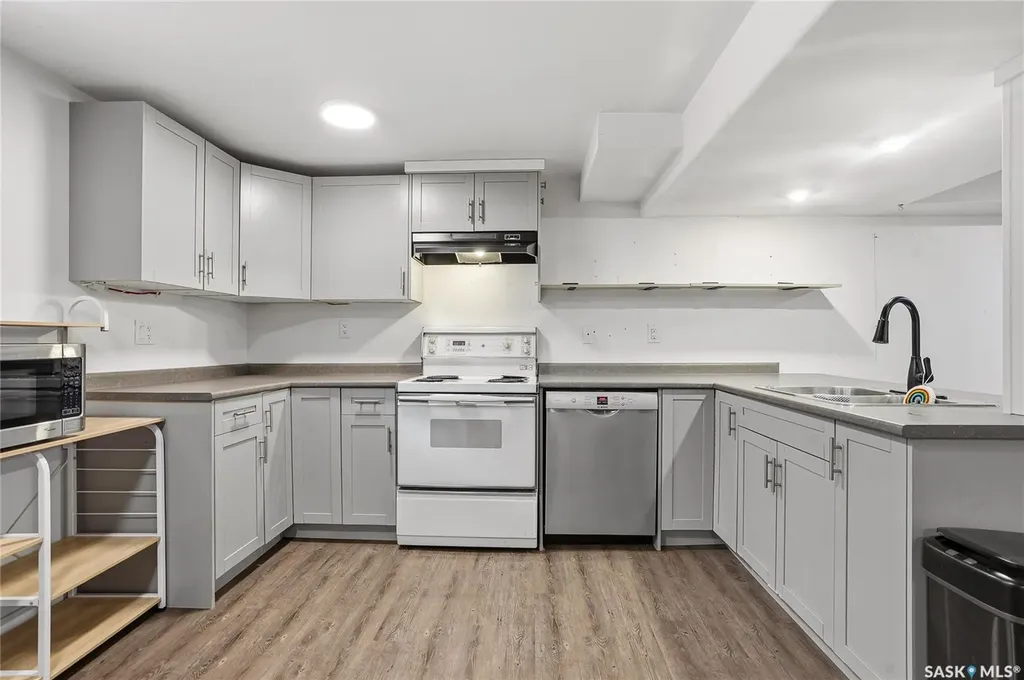 621 Bedford Road Saskatoon SK S7L 0E9