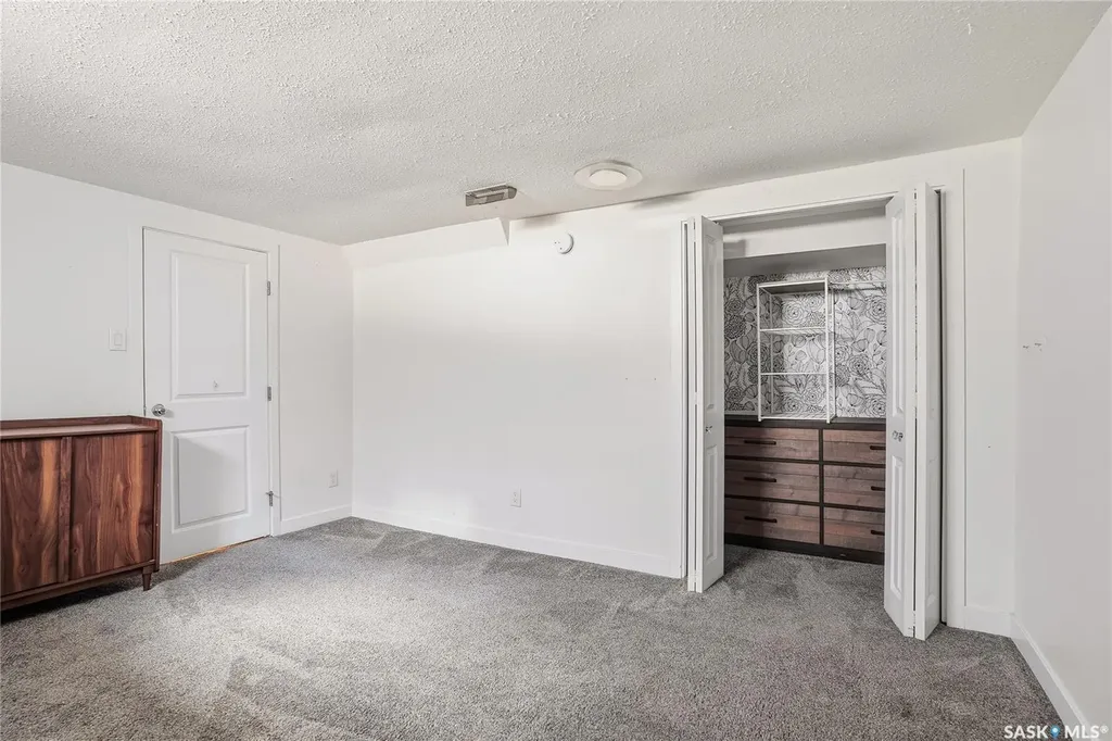 621 Bedford Road Saskatoon SK S7L 0E9