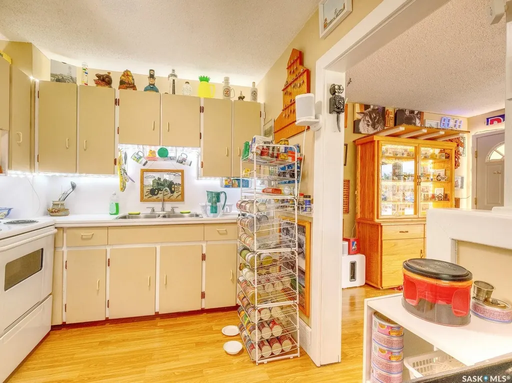 125 5th Avenue W Rosetown SK S0L 2V0
