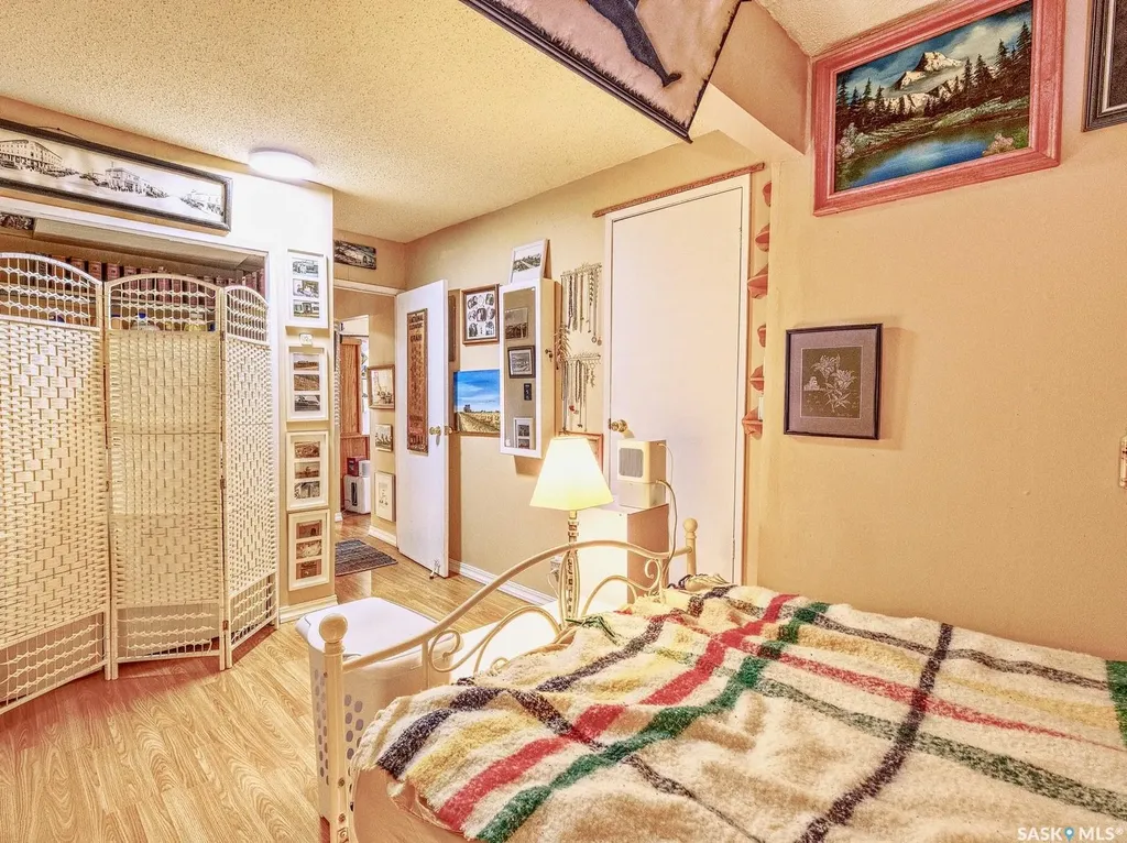 125 5th Avenue W Rosetown SK S0L 2V0