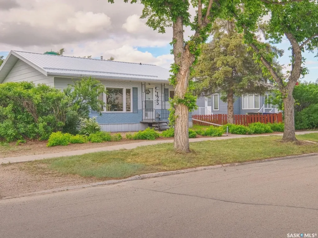 125 5th Avenue W Rosetown SK S0L 2V0