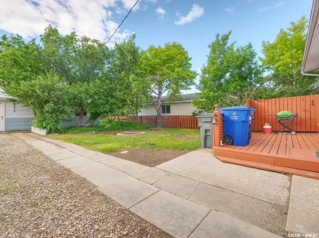 125 5th Avenue W Rosetown SK S0L 2V0