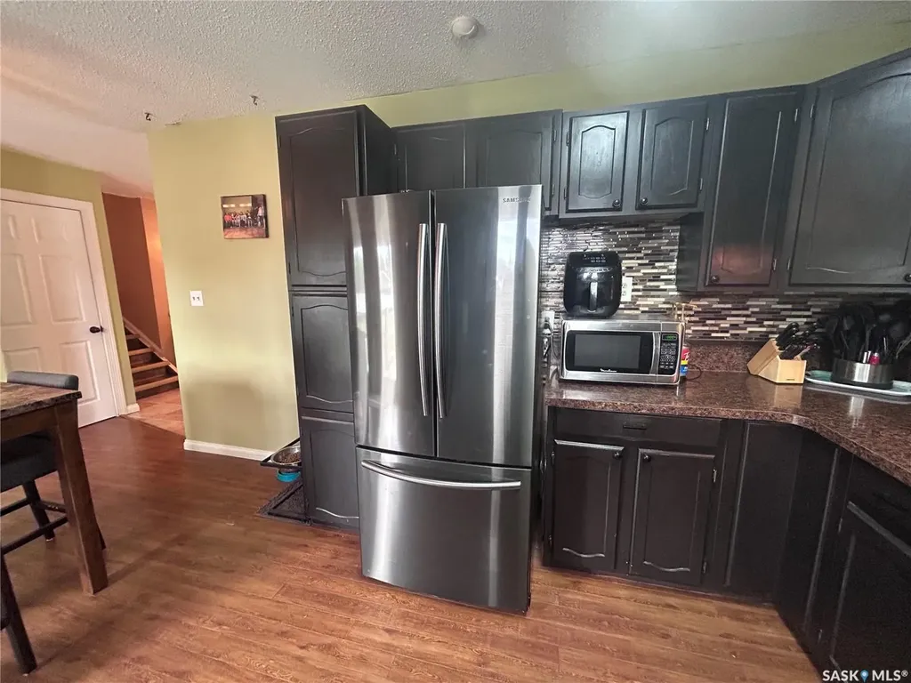 500 Willow Bay Estevan SK S4A 2G4