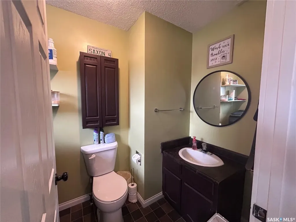 500 Willow Bay Estevan SK S4A 2G4