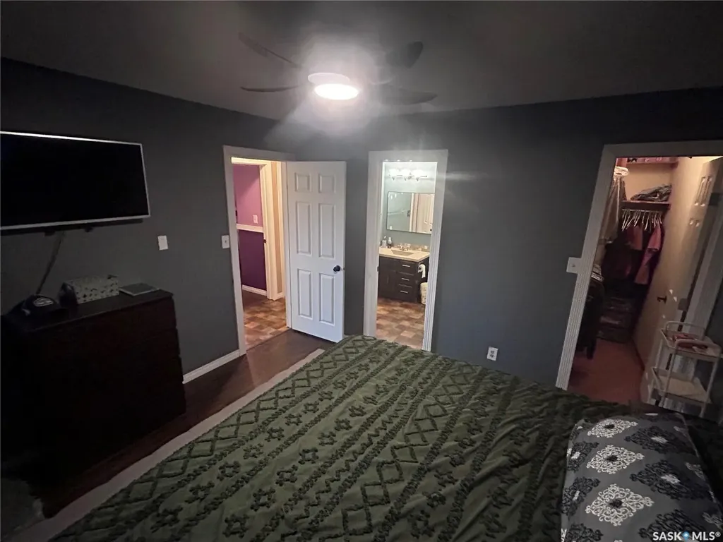 500 Willow Bay Estevan SK S4A 2G4