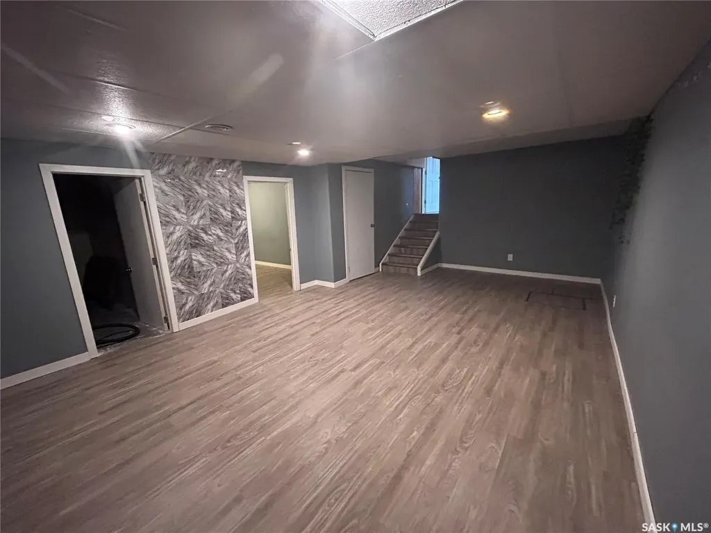 500 Willow Bay Estevan SK S4A 2G4