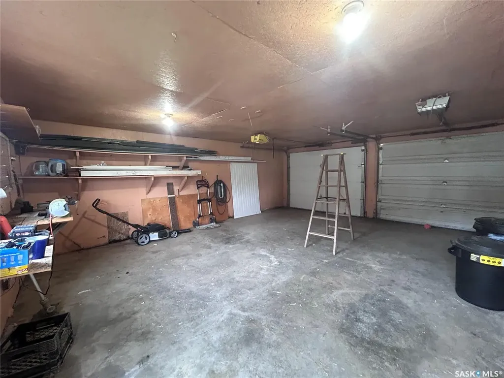 500 Willow Bay Estevan SK S4A 2G4