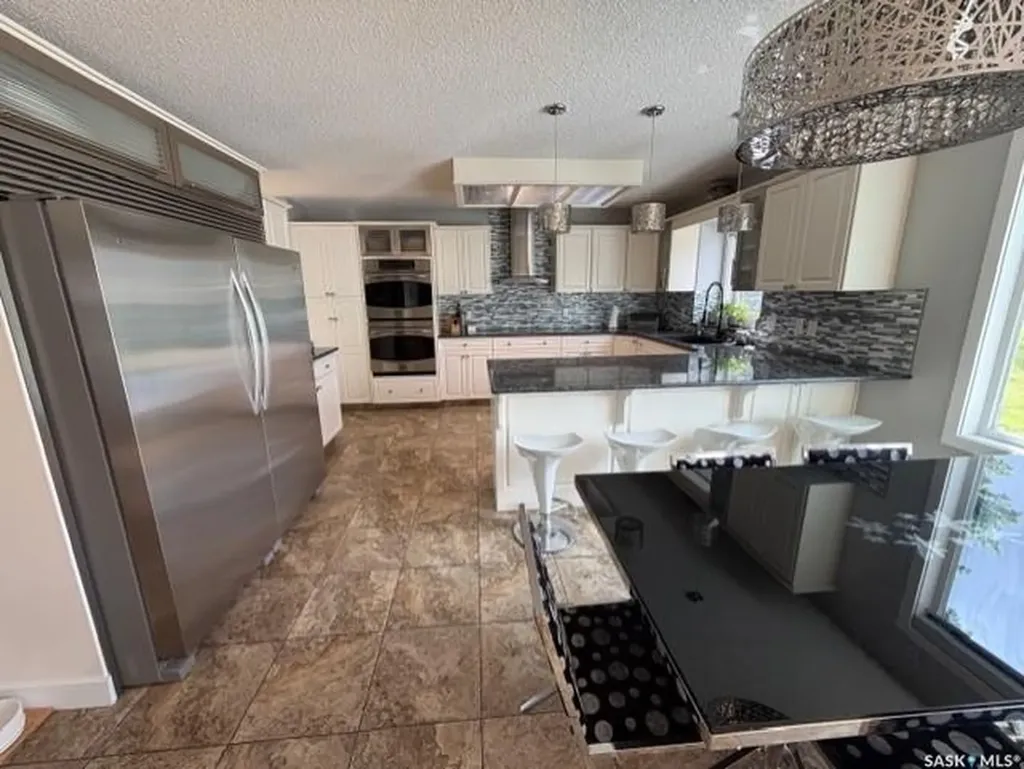 5172 Wascana Vista Place Regina SK S4V 2S3