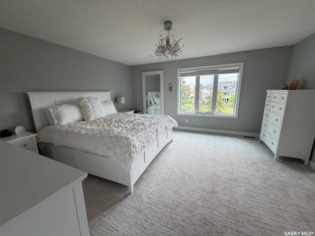 5172 Wascana Vista Place Regina SK S4V 2S3