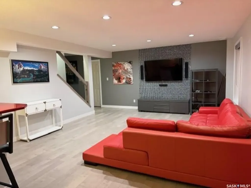 5172 Wascana Vista Place Regina SK S4V 2S3