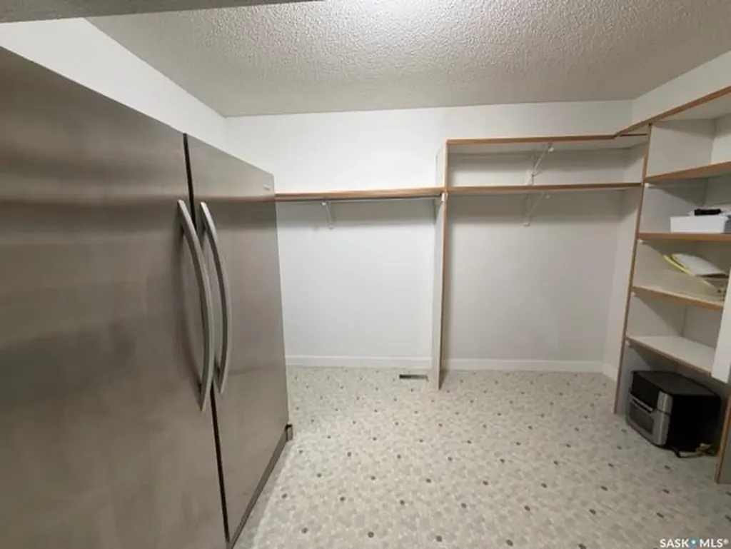 5172 Wascana Vista Place Regina SK S4V 2S3