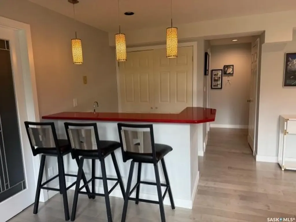 5172 Wascana Vista Place Regina SK S4V 2S3